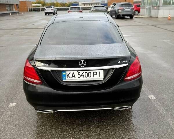 Черный Мерседес Ц-Класс, объемом двигателя 1.99 л и пробегом 176 тыс. км за 18700 $, фото 8 на Automoto.ua