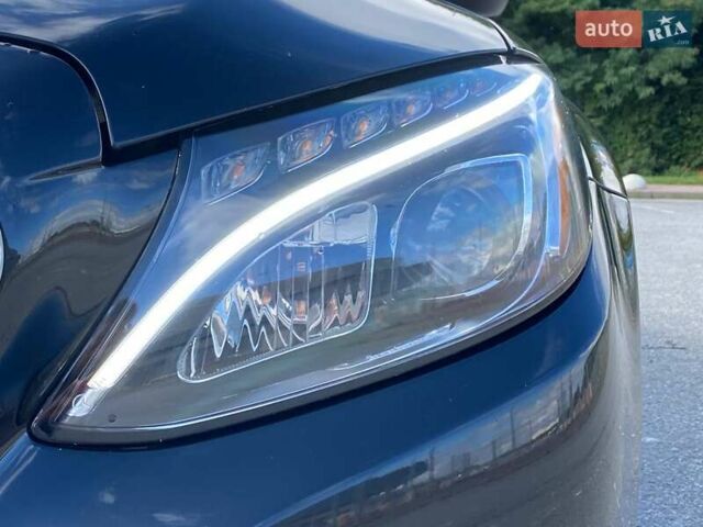 Черный Мерседес Ц-Класс, объемом двигателя 2 л и пробегом 107 тыс. км за 17490 $, фото 9 на Automoto.ua