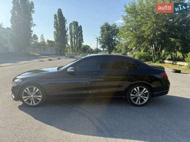 Мерседес Ц-Клас 2015 у Івано-Франківську на Automoto.ua Чорний Мерседес Ц-Клас, об'ємом двигуна 1.99 л та пробігом 70 тис. км за 20000 $, фото 4 на Automoto.ua