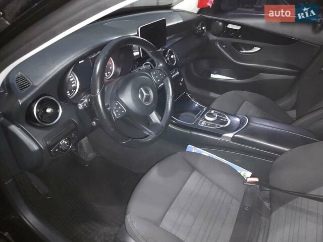 Чорний Мерседес Ц-Клас, об'ємом двигуна 1.6 л та пробігом 236 тис. км за 17000 $, фото 4 на Automoto.ua