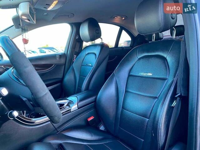 Чорний Мерседес Ц-Клас, об'ємом двигуна 2 л та пробігом 155 тис. км за 18740 $, фото 27 на Automoto.ua
