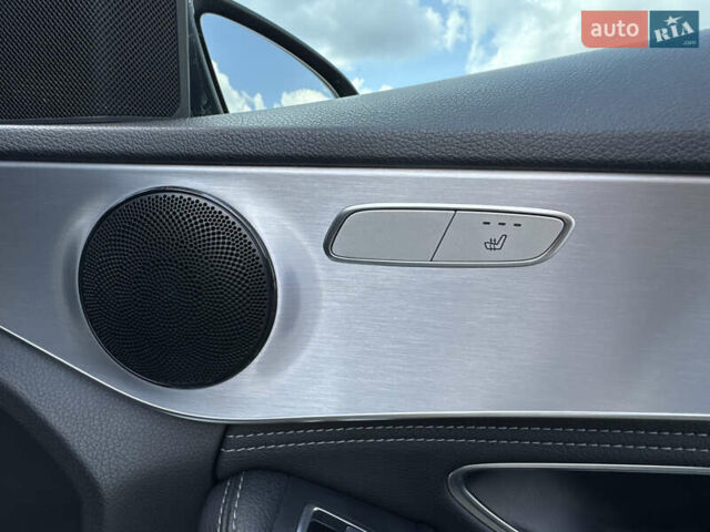 Черный Мерседес Ц-Класс, объемом двигателя 1.6 л и пробегом 232 тыс. км за 18777 $, фото 21 на Automoto.ua