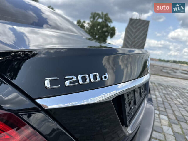 Черный Мерседес Ц-Класс, объемом двигателя 1.6 л и пробегом 232 тыс. км за 18777 $, фото 53 на Automoto.ua