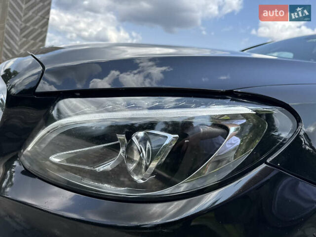 Черный Мерседес Ц-Класс, объемом двигателя 1.6 л и пробегом 232 тыс. км за 18777 $, фото 51 на Automoto.ua