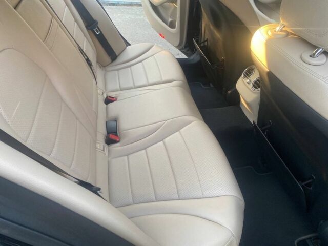 Чорний Мерседес Ц-Клас, об'ємом двигуна 2 л та пробігом 143 тис. км за 19800 $, фото 13 на Automoto.ua