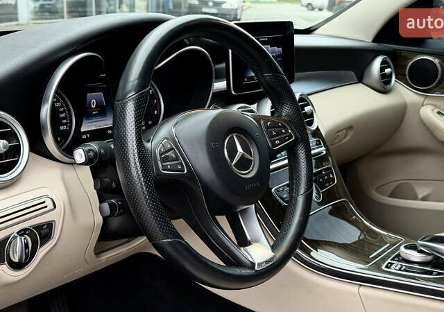 Черный Мерседес Ц-Класс, объемом двигателя 1.99 л и пробегом 235 тыс. км за 19500 $, фото 25 на Automoto.ua