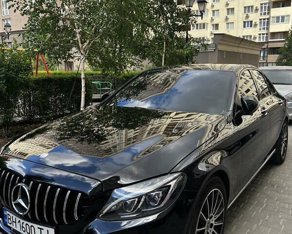 Черный Мерседес Ц-Класс, объемом двигателя 2 л и пробегом 140 тыс. км за 21500 $, фото 44 на Automoto.ua
