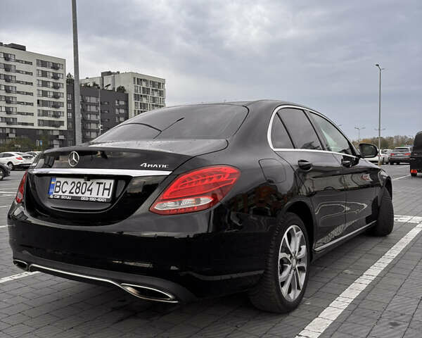 Мерседес Ц-Класс 2015 в Львове на Automoto.ua Черный Мерседес Ц-Класс, объемом двигателя 1.99 л и пробегом 180 тыс. км за 15800 $, фото 4 на Automoto.ua