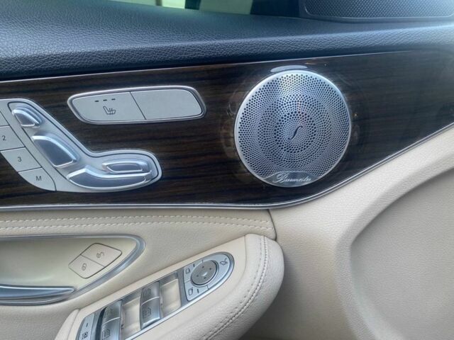 Чорний Мерседес Ц-Клас, об'ємом двигуна 2 л та пробігом 143 тис. км за 19800 $, фото 12 на Automoto.ua