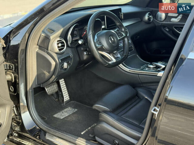 Черный Мерседес Ц-Класс, объемом двигателя 2 л и пробегом 175 тыс. км за 17500 $, фото 6 на Automoto.ua