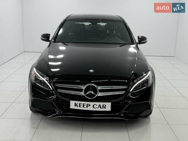Черный Мерседес Ц-Класс, объемом двигателя 2 л и пробегом 95 тыс. км за 21999 $, фото 4 на Automoto.ua