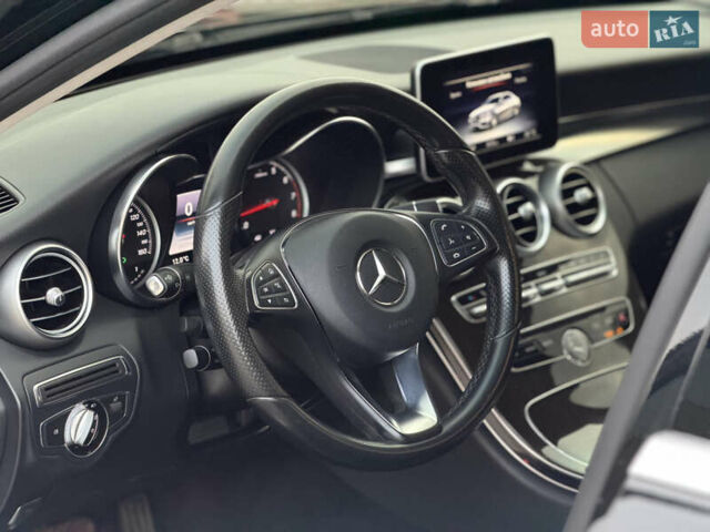Черный Мерседес Ц-Класс, объемом двигателя 2 л и пробегом 98 тыс. км за 22500 $, фото 26 на Automoto.ua