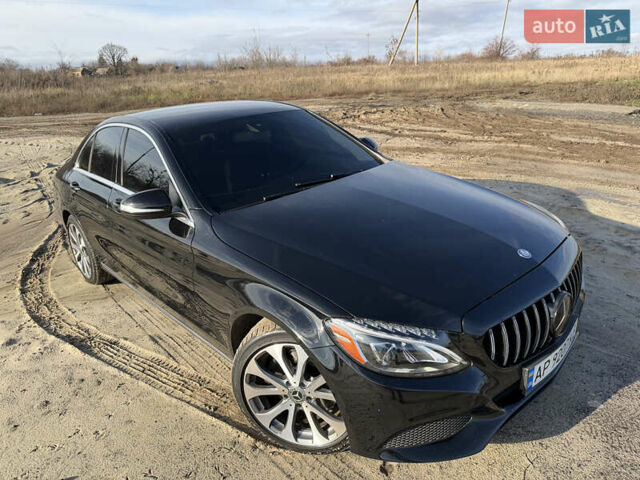 Чорний Мерседес Ц-Клас, об'ємом двигуна 1.99 л та пробігом 104 тис. км за 25000 $, фото 26 на Automoto.ua