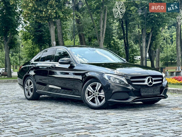 Черный Мерседес Ц-Класс, объемом двигателя 1.6 л и пробегом 232 тыс. км за 18777 $, фото 63 на Automoto.ua
