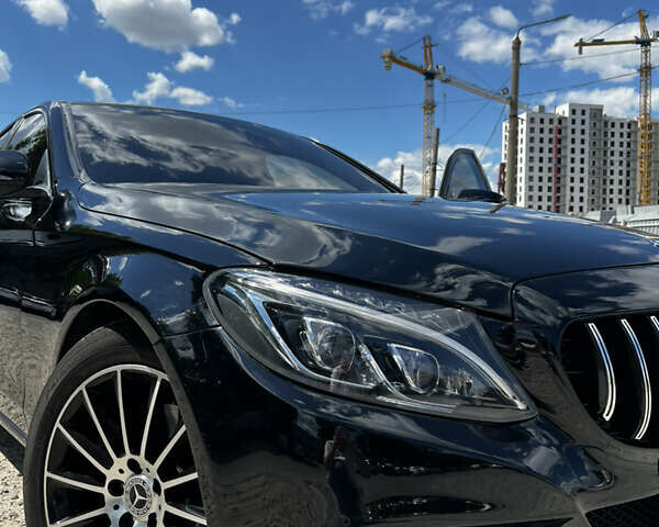 Черный Мерседес Ц-Класс, объемом двигателя 2 л и пробегом 140 тыс. км за 21500 $, фото 18 на Automoto.ua