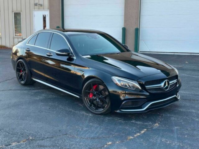 Черный Мерседес Ц-Класс, объемом двигателя 4 л и пробегом 72 тыс. км за 7500 $, фото 2 на Automoto.ua