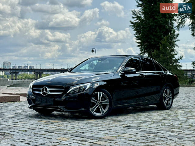 Черный Мерседес Ц-Класс, объемом двигателя 1.6 л и пробегом 232 тыс. км за 18777 $, фото 72 на Automoto.ua