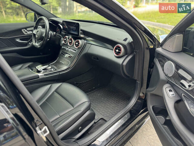 Чорний Мерседес Ц-Клас, об'ємом двигуна 1.99 л та пробігом 195 тис. км за 17500 $, фото 29 на Automoto.ua