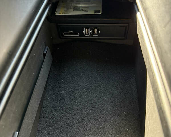 Черный Мерседес Ц-Класс, объемом двигателя 2 л и пробегом 170 тыс. км за 18500 $, фото 31 на Automoto.ua