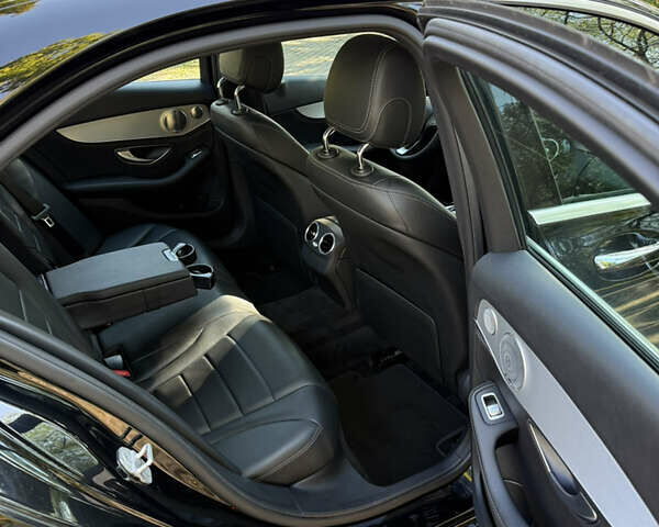 Черный Мерседес Ц-Класс, объемом двигателя 2 л и пробегом 170 тыс. км за 18500 $, фото 33 на Automoto.ua