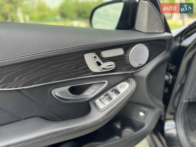 Чорний Мерседес Ц-Клас, об'ємом двигуна 1.99 л та пробігом 195 тис. км за 17500 $, фото 20 на Automoto.ua