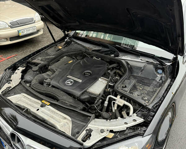 Чорний Мерседес Ц-Клас, об'ємом двигуна 1.99 л та пробігом 235 тис. км за 14999 $, фото 21 на Automoto.ua