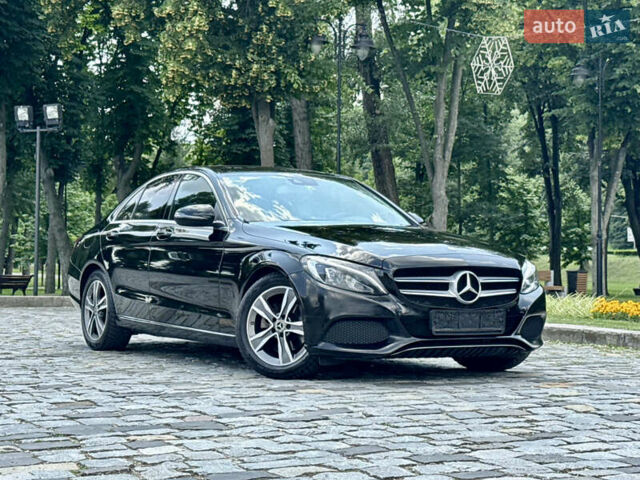 Черный Мерседес Ц-Класс, объемом двигателя 1.6 л и пробегом 232 тыс. км за 18777 $, фото 66 на Automoto.ua