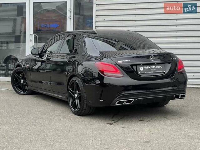 Мерседес Ц-Класс 2015 в Киеве на Automoto.ua Черный Мерседес Ц-Класс, объемом двигателя 3.98 л и пробегом 133 тыс. км за 38500 $, фото 9 на Automoto.ua
