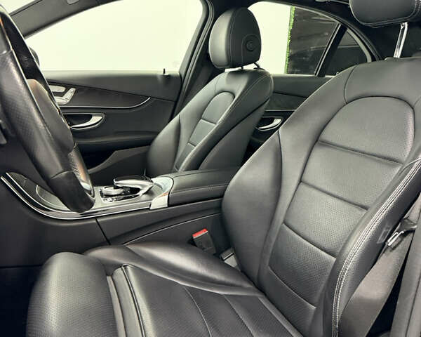 Черный Мерседес Ц-Класс, объемом двигателя 2 л и пробегом 95 тыс. км за 21999 $, фото 20 на Automoto.ua