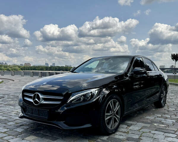Черный Мерседес Ц-Класс, объемом двигателя 1.6 л и пробегом 232 тыс. км за 18777 $, фото 119 на Automoto.ua