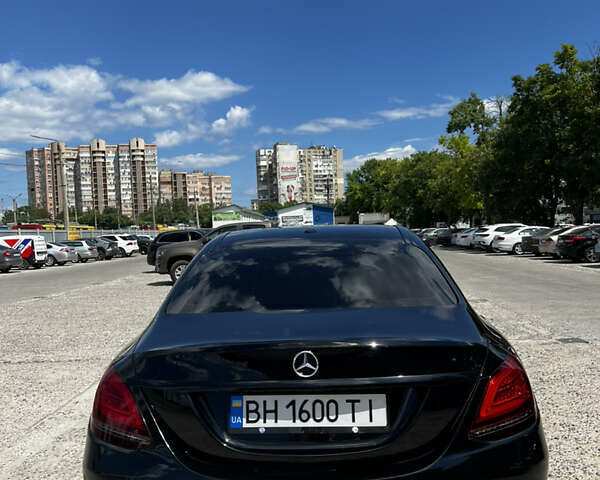 Черный Мерседес Ц-Класс, объемом двигателя 2 л и пробегом 140 тыс. км за 21500 $, фото 32 на Automoto.ua