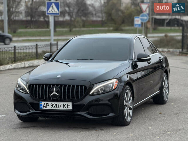 Черный Мерседес Ц-Класс, объемом двигателя 2 л и пробегом 98 тыс. км за 22500 $, фото 3 на Automoto.ua