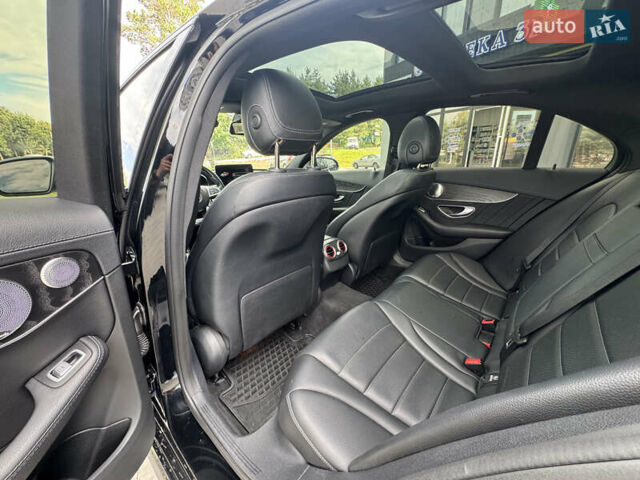 Чорний Мерседес Ц-Клас, об'ємом двигуна 1.99 л та пробігом 195 тис. км за 17500 $, фото 23 на Automoto.ua