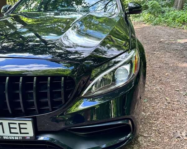 Мерседес Ц-Класс 2015 в Киеве на Automoto.ua Черный Мерседес Ц-Класс, объемом двигателя 1.99 л и пробегом 182 тыс. км за 20500 $, фото 2 на Automoto.ua