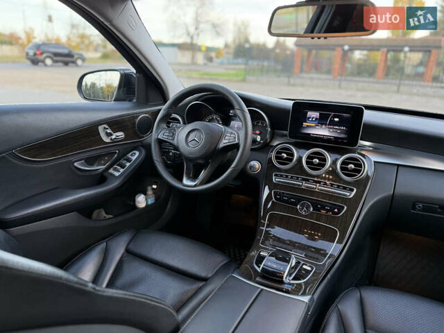 Чорний Мерседес Ц-Клас, об'ємом двигуна 1.99 л та пробігом 170 тис. км за 16500 $, фото 9 на Automoto.ua