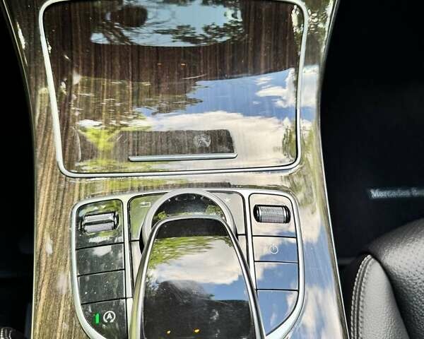 Мерседес Ц-Класс 2015 в Киеве на Automoto.ua Черный Мерседес Ц-Класс, объемом двигателя 1.99 л и пробегом 182 тыс. км за 20500 $, фото 24 на Automoto.ua