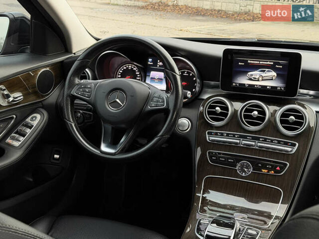 Черный Мерседес Ц-Класс, объемом двигателя 2 л и пробегом 98 тыс. км за 22500 $, фото 18 на Automoto.ua