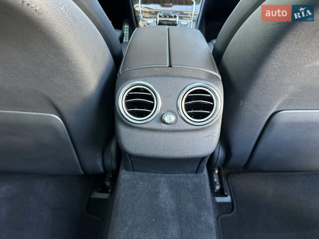 Черный Мерседес Ц-Класс, объемом двигателя 2 л и пробегом 199 тыс. км за 19800 $, фото 50 на Automoto.ua