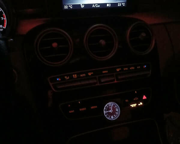 Черный Мерседес Ц-Класс, объемом двигателя 1.99 л и пробегом 117 тыс. км за 20700 $, фото 23 на Automoto.ua