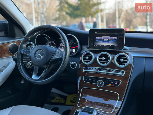 Черный Мерседес Ц-Класс, объемом двигателя 1.6 л и пробегом 272 тыс. км за 18999 $, фото 20 на Automoto.ua