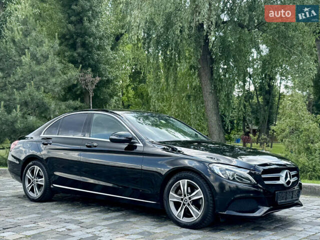 Черный Мерседес Ц-Класс, объемом двигателя 1.6 л и пробегом 232 тыс. км за 18777 $, фото 114 на Automoto.ua