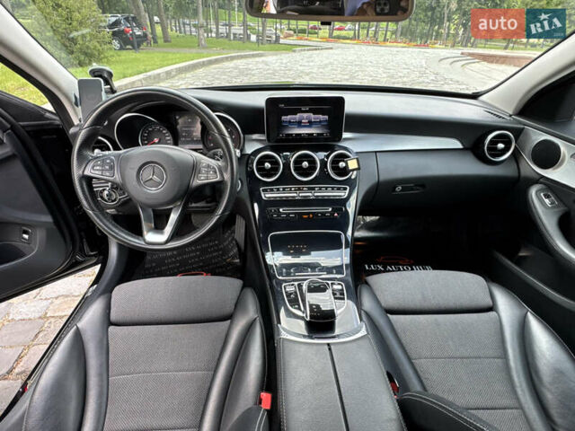 Черный Мерседес Ц-Класс, объемом двигателя 1.6 л и пробегом 232 тыс. км за 18777 $, фото 13 на Automoto.ua