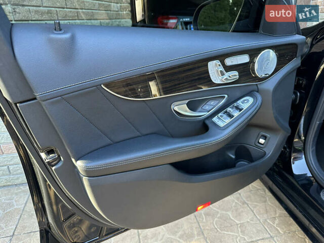 Черный Мерседес Ц-Класс, объемом двигателя 2 л и пробегом 199 тыс. км за 19800 $, фото 43 на Automoto.ua