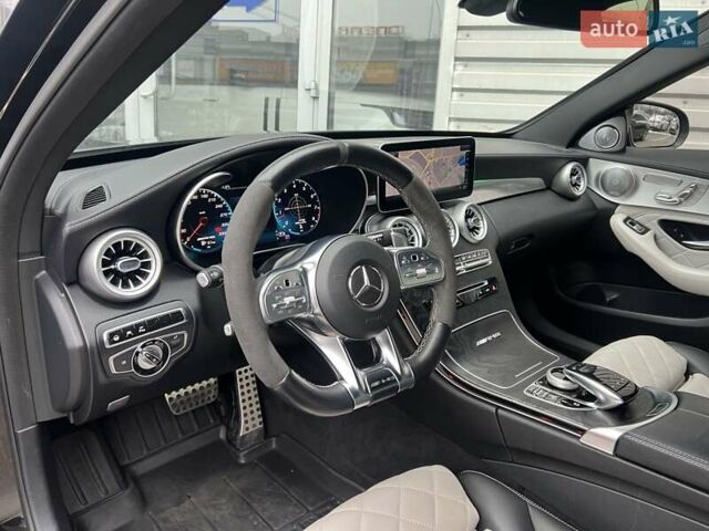 Мерседес Ц-Класс 2015 в Киеве на Automoto.ua Черный Мерседес Ц-Класс, объемом двигателя 3.98 л и пробегом 133 тыс. км за 38500 $, фото 16 на Automoto.ua