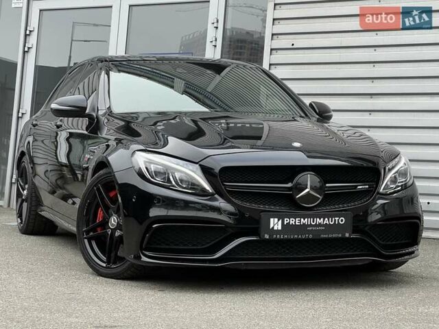 Мерседес Ц-Класс 2015 в Киеве на Automoto.ua Черный Мерседес Ц-Класс, объемом двигателя 3.98 л и пробегом 133 тыс. км за 38500 $, фото 1 на Automoto.ua