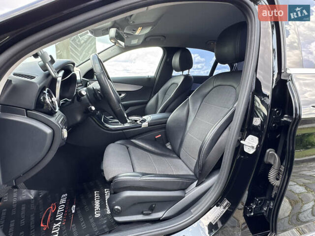 Черный Мерседес Ц-Класс, объемом двигателя 1.6 л и пробегом 232 тыс. км за 18777 $, фото 8 на Automoto.ua