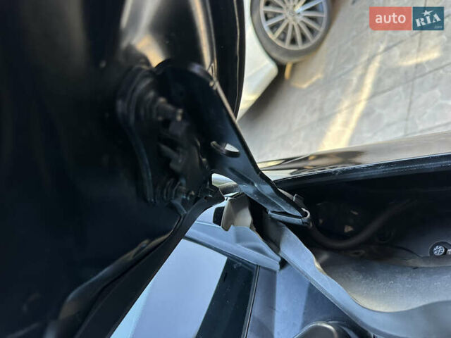 Черный Мерседес Ц-Класс, объемом двигателя 2 л и пробегом 199 тыс. км за 19800 $, фото 61 на Automoto.ua