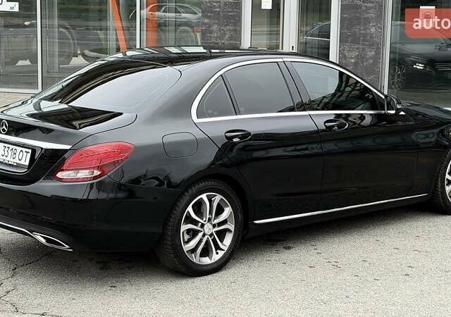 Черный Мерседес Ц-Класс, объемом двигателя 1.99 л и пробегом 235 тыс. км за 19500 $, фото 13 на Automoto.ua