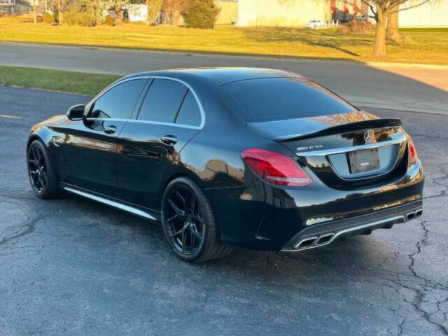 Черный Мерседес Ц-Класс, объемом двигателя 4 л и пробегом 72 тыс. км за 7500 $, фото 7 на Automoto.ua