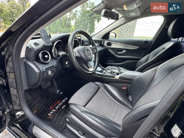 Черный Мерседес Ц-Класс, объемом двигателя 1.6 л и пробегом 232 тыс. км за 18777 $, фото 10 на Automoto.ua